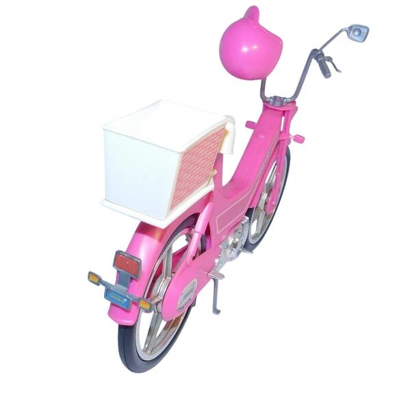 1983 Mattel's Barbie Motor Bike W/Basket, Helmet & Instructions - Picture 8 of 13